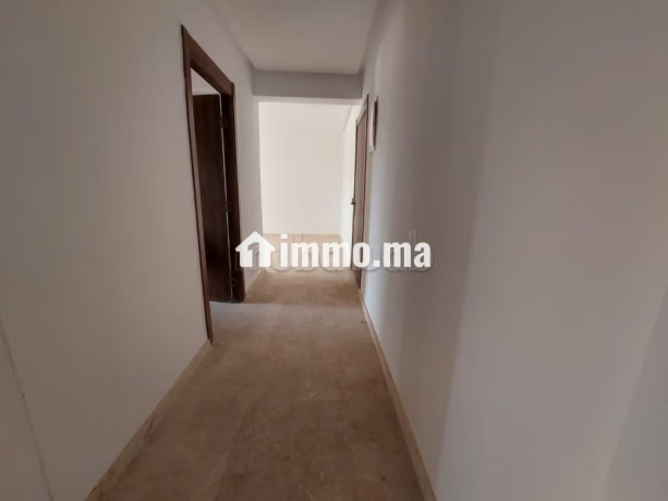 a-louer-appartement-neuf-avec-piscine-a-semlalia-big-9