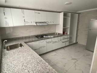 Location saisonnière à Al Hoceima. 2 chambres agréables. Terrasse et ascenseur - Appartement à vendre - Al Hoceïma