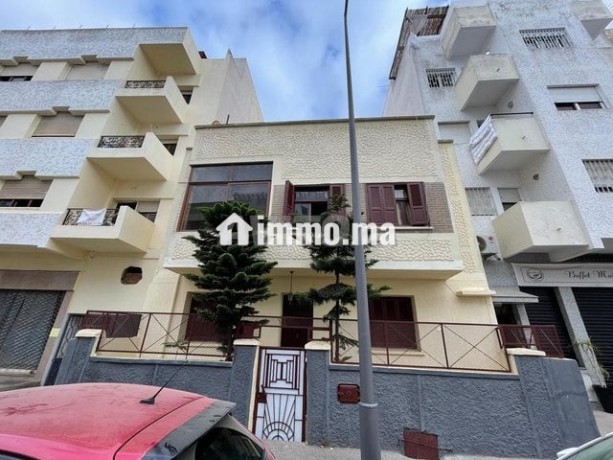 villa-avec-fort-potentiel-immobilier-big-2