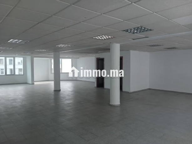 plateau-de-bureau-a-louer-sur-maarif-big-3
