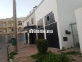 magasin-avec-2-facades-opposees-small-0