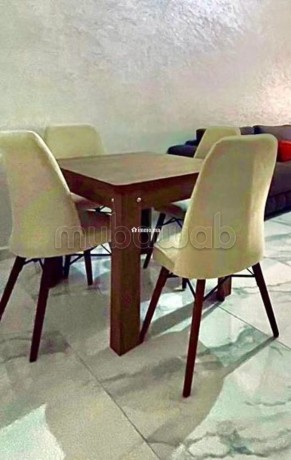 appartement-de-vacances-a-louer-a-ain-amiyer-2-pieces-porte-blindee-salon-marocain-traditionnel-big-1
