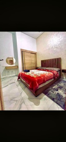 appartement-de-vacances-a-louer-a-ain-amiyer-2-pieces-porte-blindee-salon-marocain-traditionnel-big-3