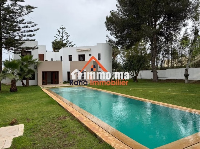 Villa à louer sur Souissi - Location Immobilier - Rabat - photo 1