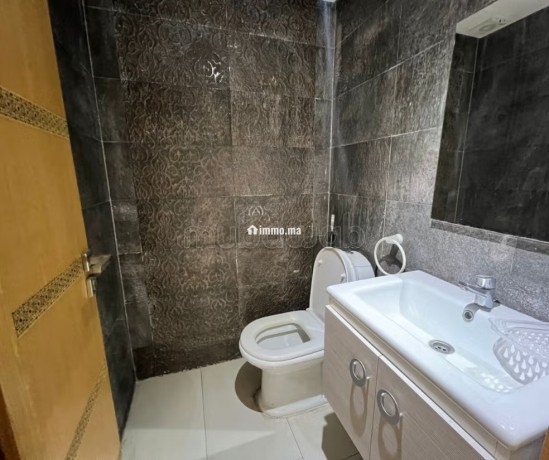bel-appartement-a-vendre-situe-au-centre-ville-a-kenitra-big-13