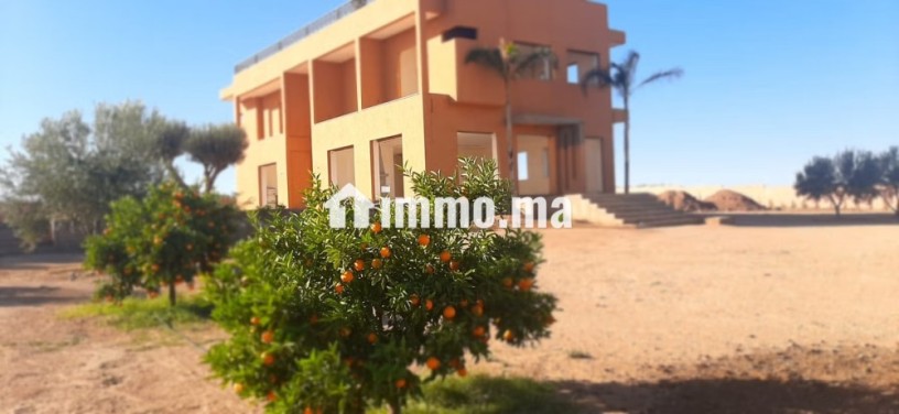 villa-titree-a-vendre-a-tameslouht-big-16
