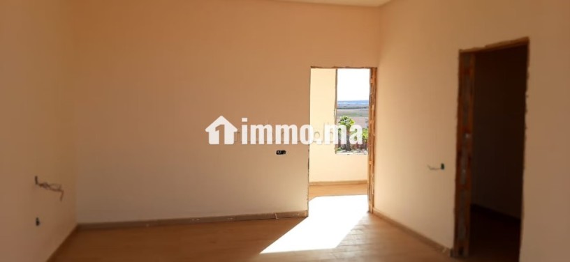 villa-titree-a-vendre-a-tameslouht-big-2