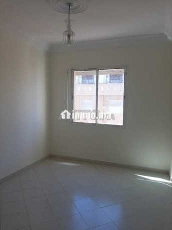appartement-a-louer-64-m2-a-casablanca-big-0