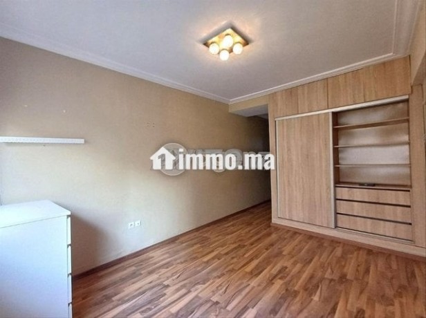 app-longue-duree-115m2-3chambre-bd-abdelmoumen-big-3
