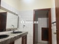 hay-riad-villa-de-440-m2-small-3