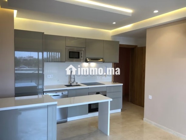 vend-appartement-a-route-de-tahanaout-surface-totale-40-m2-porte-securisee-et-chauffage-central-big-2