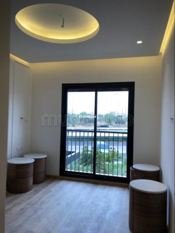 vend-appartement-a-route-de-tahanaout-surface-totale-40-m2-porte-securisee-et-chauffage-central-big-6