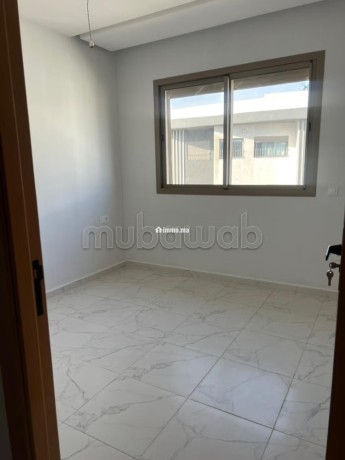 bel-appartement-en-location-a-roches-noires-1-chambre-parking-et-ascenseur-big-4