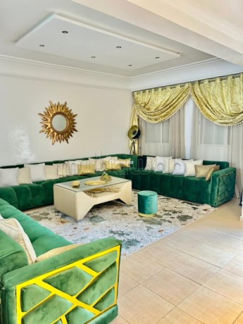 location-dun-appartement-au-centre-de-tanger-pres-de-malabata-5-pieces-bien-meuble-big-0