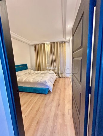 location-dun-appartement-au-centre-de-tanger-pres-de-malabata-5-pieces-bien-meuble-big-9
