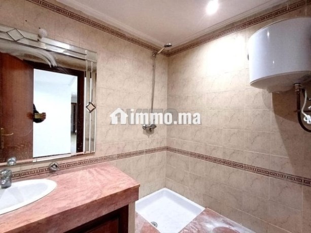 studio-h-stand-74m2-terrasse-05mn-yaacoub-mansour-big-11