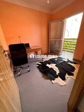 appartement-meuble-avec-piscine-pour-location-big-1