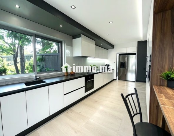 splendide-villa-sans-vis-a-vis-a-vendre-big-5
