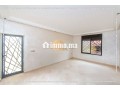 villa-vide-850-m2-a-louer-avec-piscine-privee-les-portes-small-4