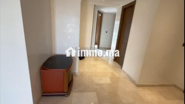 appartement-vide-a-louer-91-m2-a-casablanca-big-5