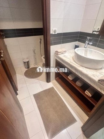 villa-elegante-a-deux-pas-de-la-plage-big-12