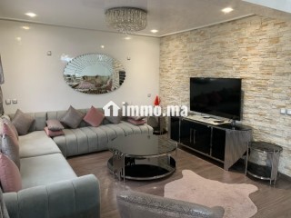 appartement-3-chambres-avec-grand-terrasse