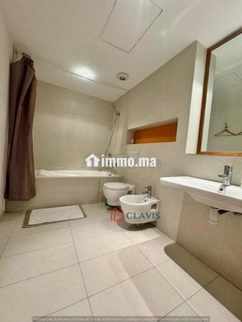 studio-meuble-avec-vue-degage-a-cfc-big-9