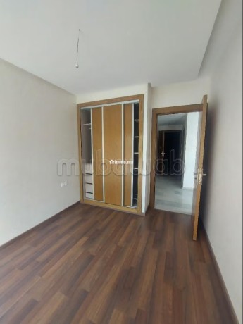appartement-vide-au-quartier-les-princesses-big-1