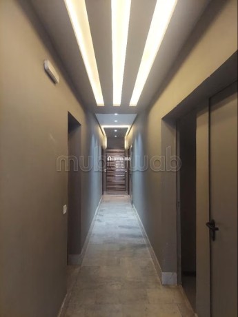 appartement-vide-au-quartier-les-princesses-big-4