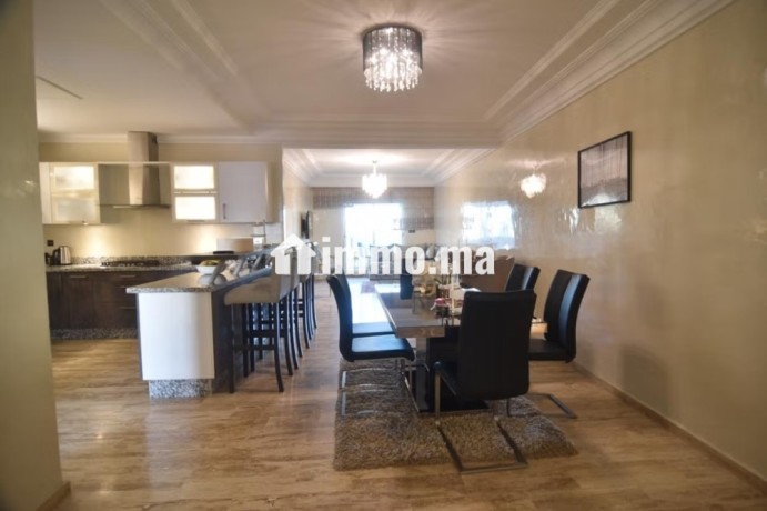 appartement-bien-situe-a-maarif-extension-big-0