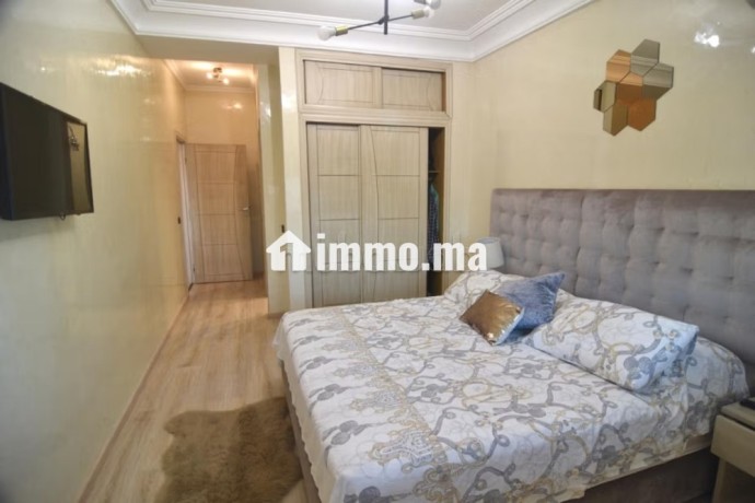 appartement-bien-situe-a-maarif-extension-big-9