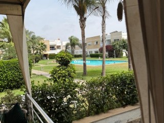 location-triplex-meuble-a-harhoura-residence-avec-piscine