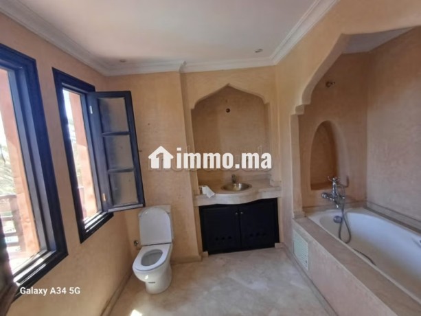 villa-prestige-a-vendre-sur-la-route-de-casa-big-9