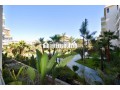 studio-de-luxe-de-88-m2-vue-piscine-small-0