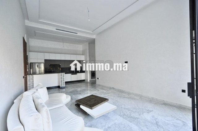 studio-de-luxe-de-88-m2-vue-piscine-big-1