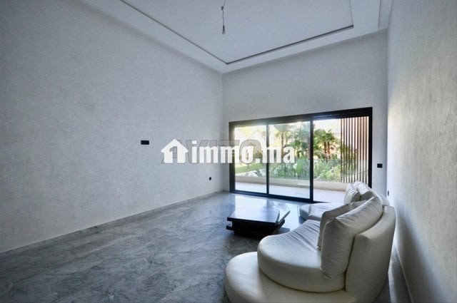 studio-de-luxe-de-88-m2-vue-piscine-big-2