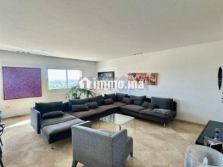 appartement-haut-de-gamme-de-183-m2-non-meuble