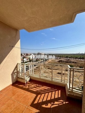 appartement-haut-de-gamme-de-183-m2-non-meuble-big-10