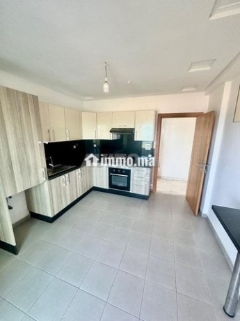 superbe-appartement-3-chambres-avec-vue-mer-impren-big-3