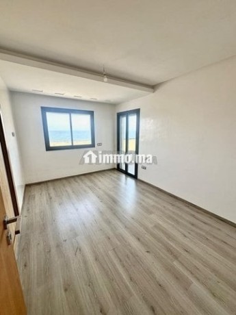 superbe-appartement-3-chambres-avec-vue-mer-impren-big-8