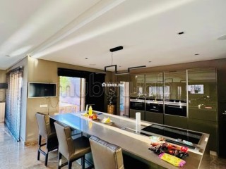 Grand appartement a coté marroco mall - Appartement à vendre