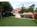 villa-1024-m2-4-chambres-piscine-plein-sud-small-2