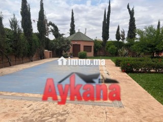 Vente Exclusive Villa Majestueuse à Marrakech - Villa à vendre