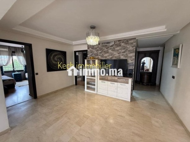 joli-appartement-3-chambres-meuble-piscine-big-3
