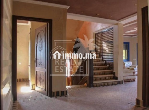 splendide-villa-a-vendre-sur-la-route-de-lourika-big-9