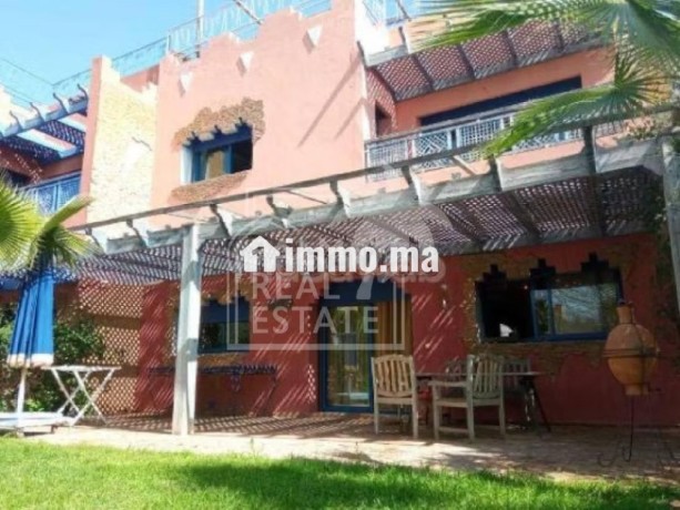 splendide-villa-a-vendre-sur-la-route-de-lourika-big-18