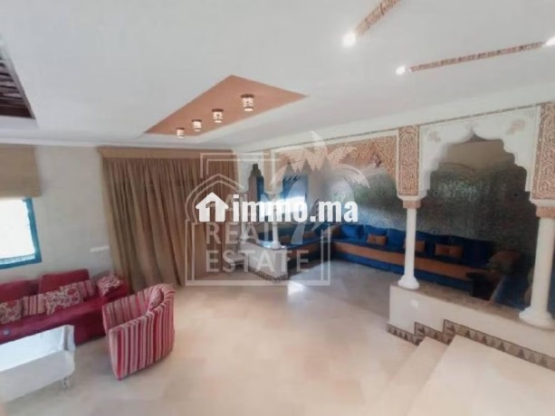 splendide-villa-a-vendre-sur-la-route-de-lourika-big-2
