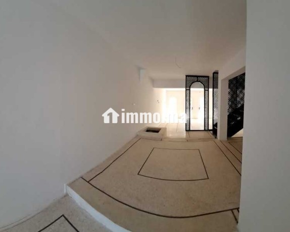 villa-entierement-renovee-big-3