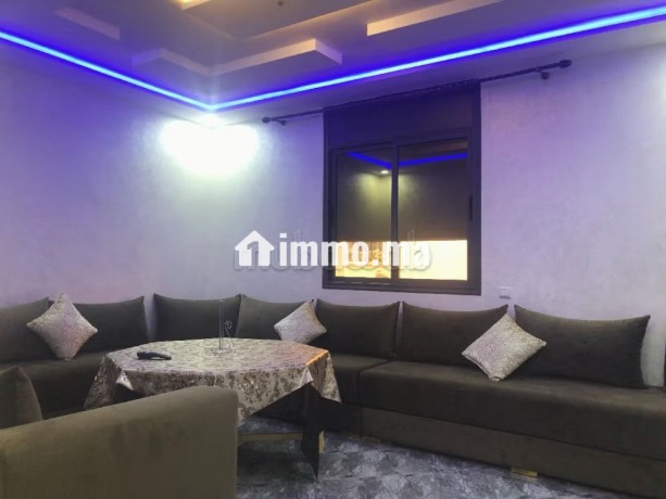 appartement-de-vacances-a-louer-a-hay-mohammadi-3-pieces-confortables-systeme-de-parabole-et-salon-marocain-big-2