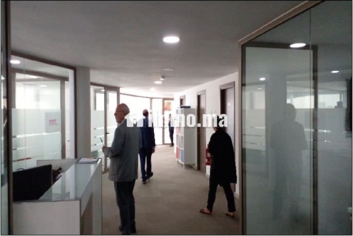 bureau-a-louer-a-casablanca-triangle-dor-big-1